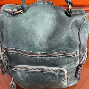 Used Free People x Bolsa Nova Green
Leather Mia Backpack